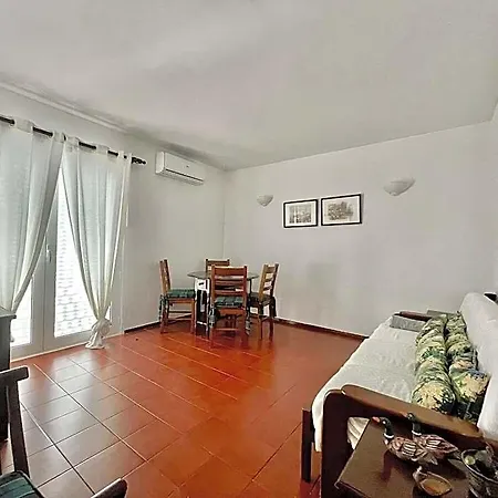 Do 1bedroom Duplex